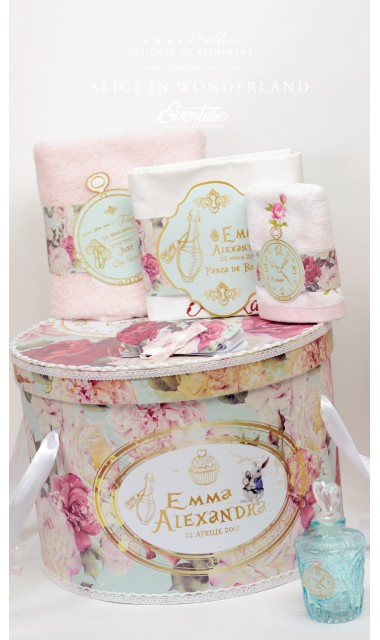 Trusou  botez fetite, Alice in Wonderland, Alice in tara minunilor 6